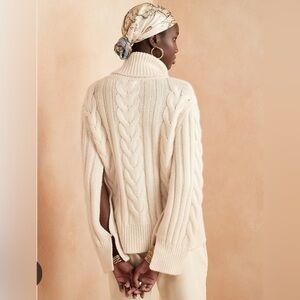 NWT RARE Banana Republic Merino Cashmere Split Sleeve Sweater